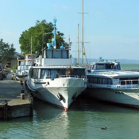 Sanna-lak Balatonfenyves